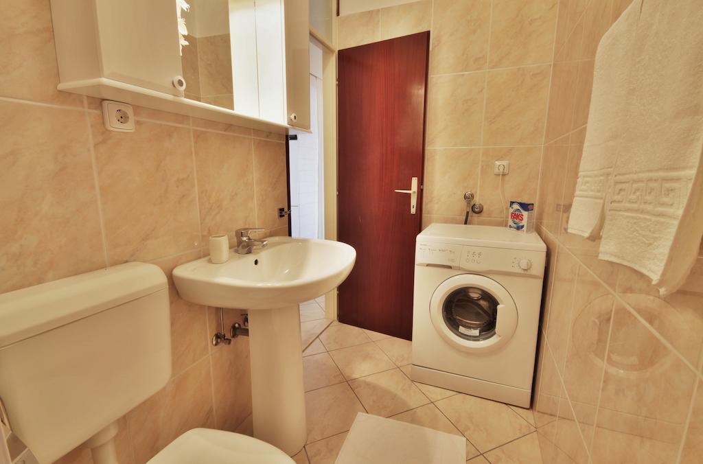 Apartment Zara 2 With Boat Place มีมิตเซ ห้อง รูปภาพ